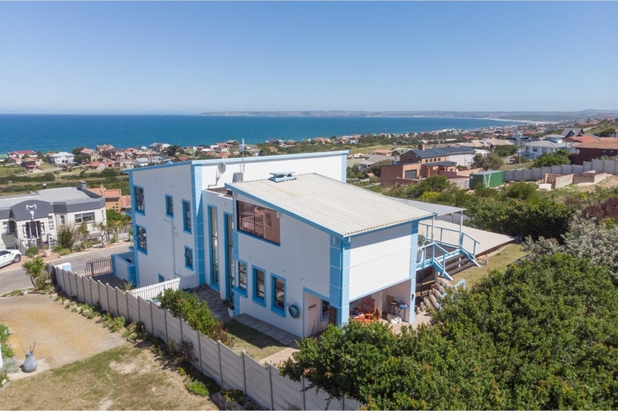 8 Bedroom Property for Sale in Tergniet Western Cape